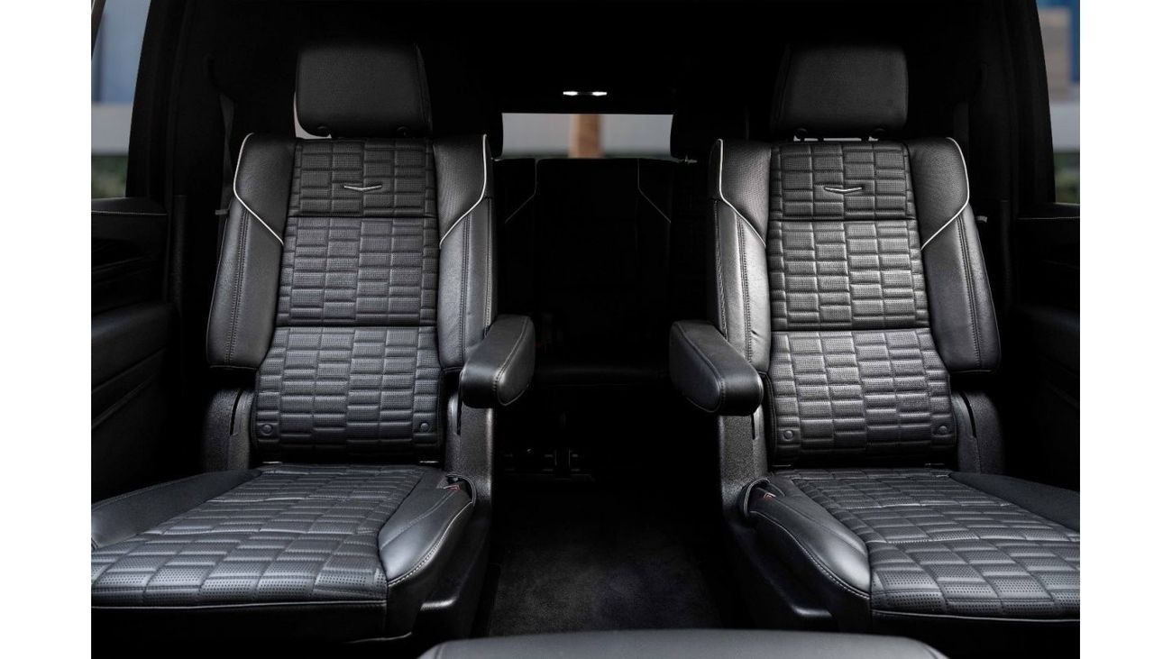 Cadillac Escalade | 9,204 P.M  | 0% Downpayment | Agency Warranty!