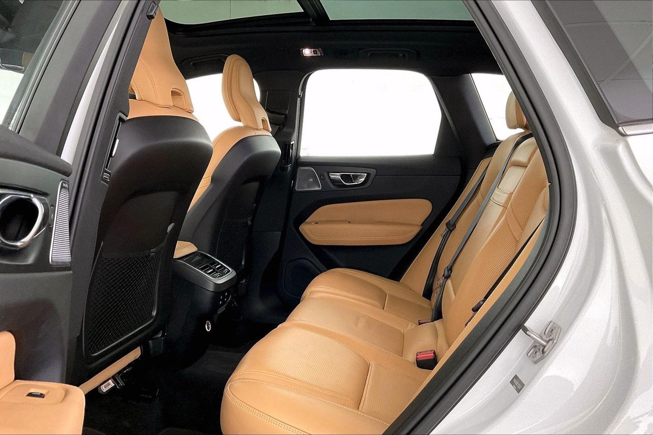 Volkswagen T ROC Trend | 1 year free warranty | 0 Down Payment