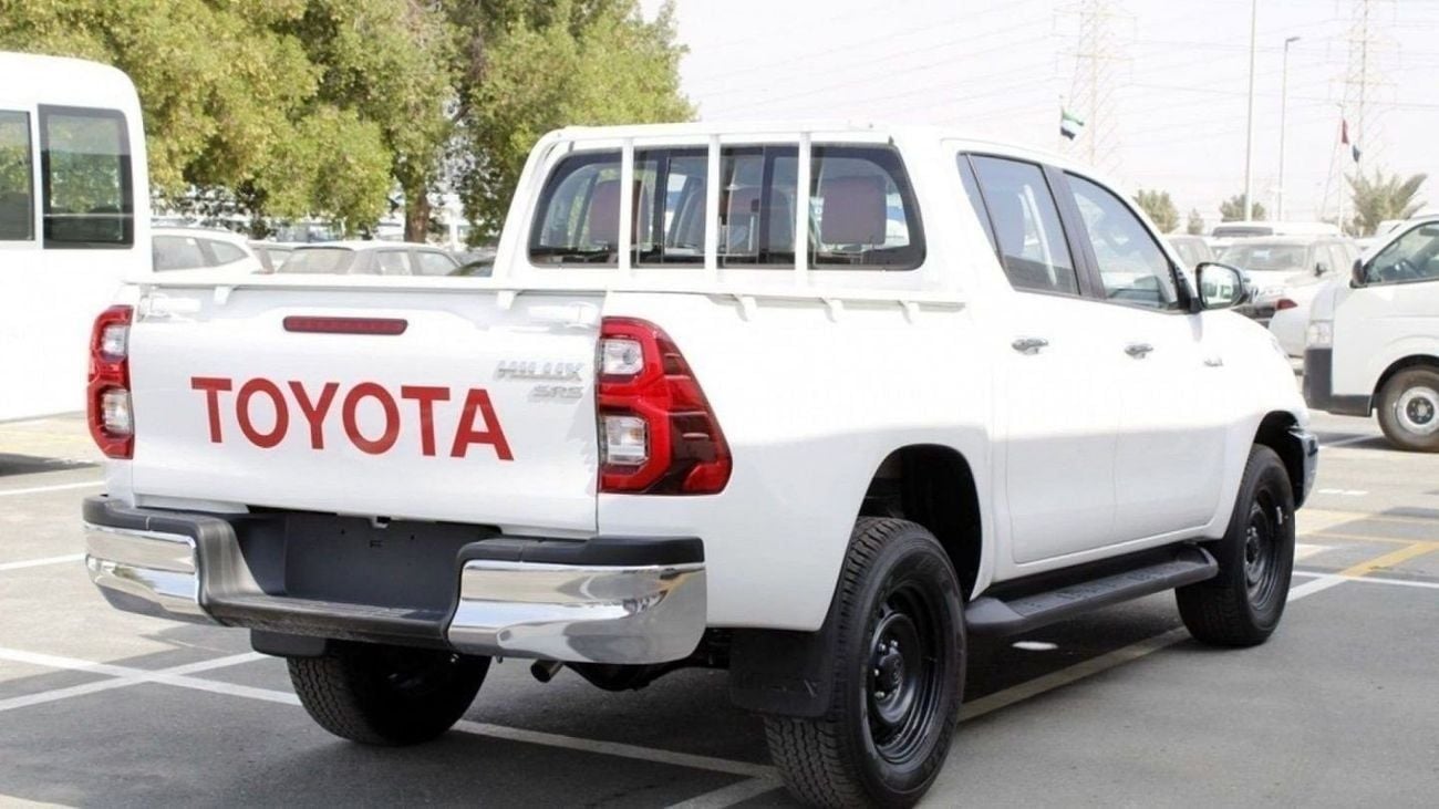 Toyota Hilux Toyota Hilux 2.7L Manual Petrol GCC MY 2024