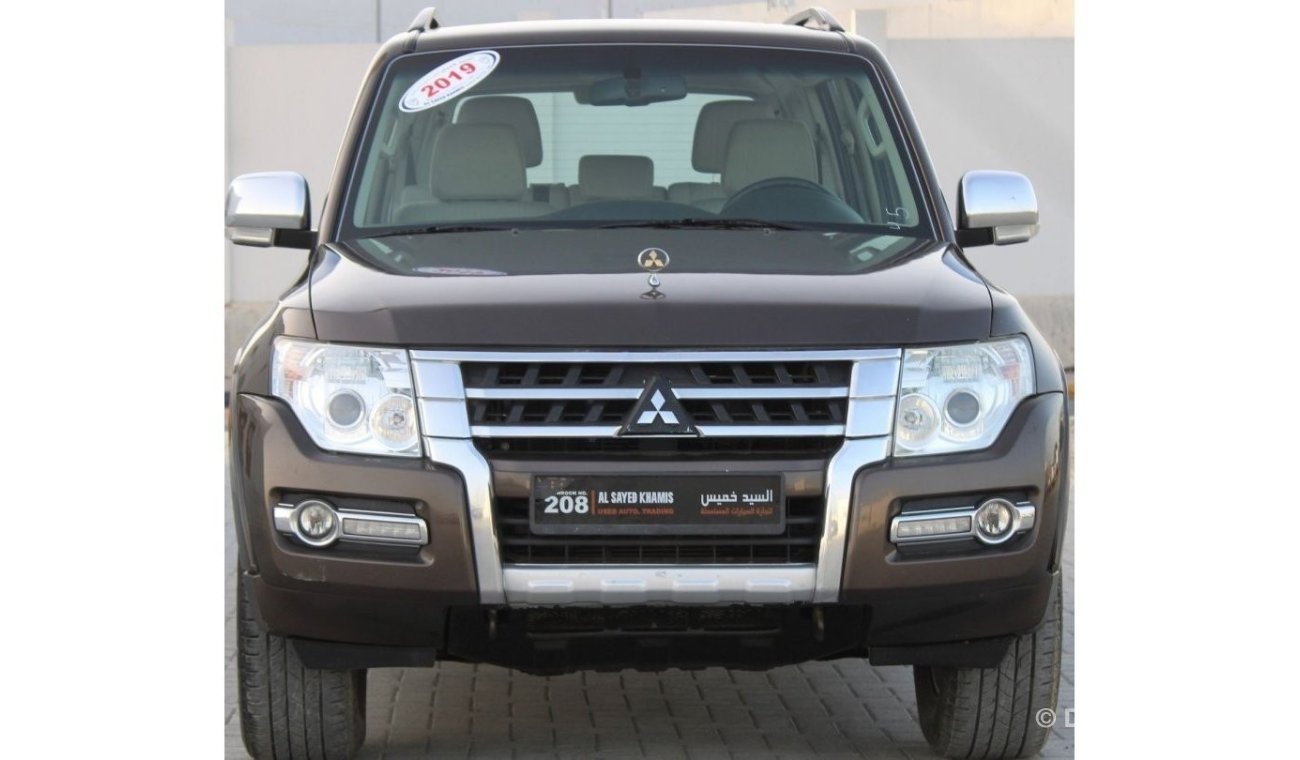 Mitsubishi Pajero GLS Mid GLS Mid GLS Mid GLS Mid Mitsubishi Pajero 2019 in excellent condition without accidents