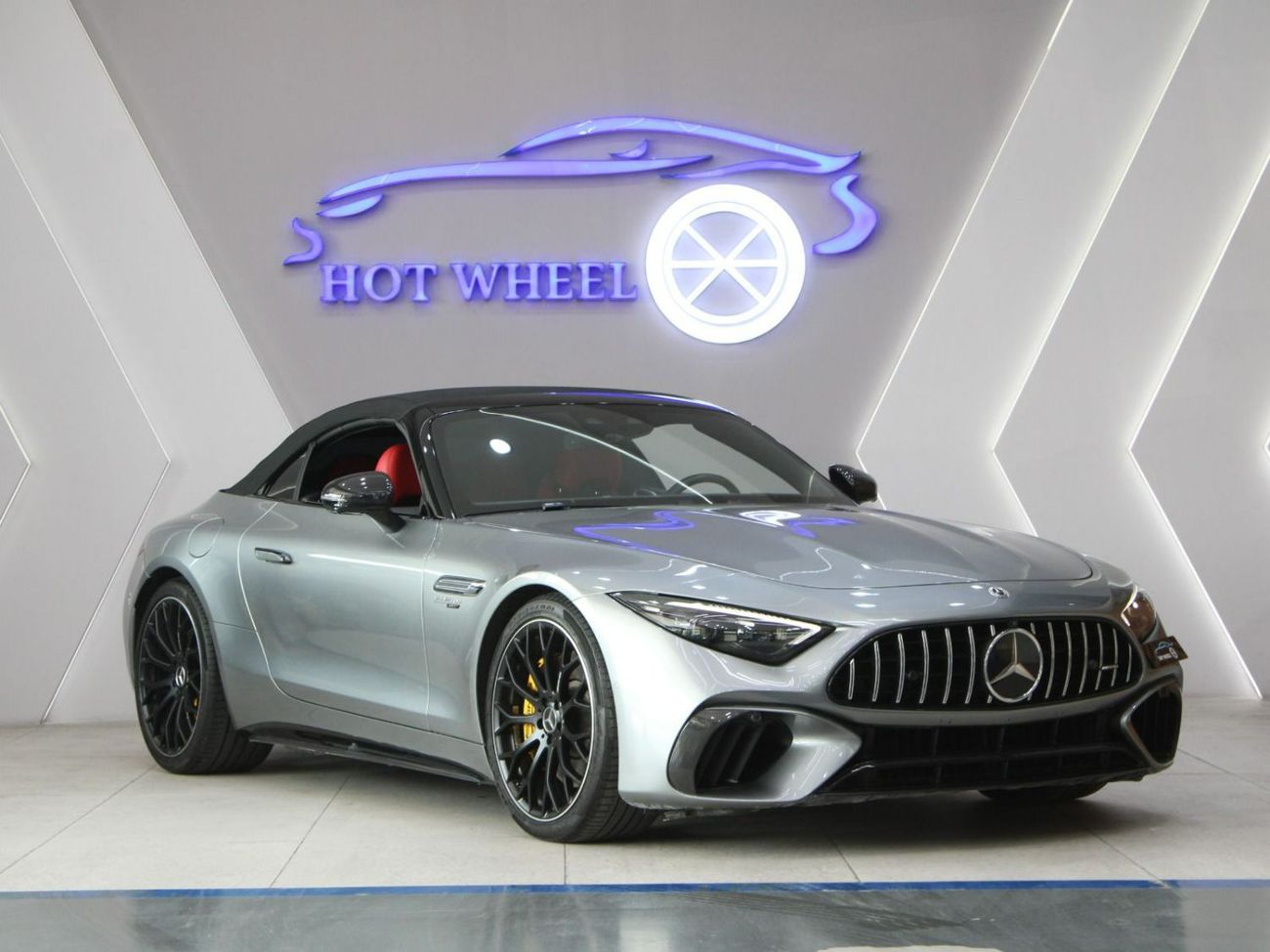 Mercedes-Benz SL 63 AMG Soft top Convertible