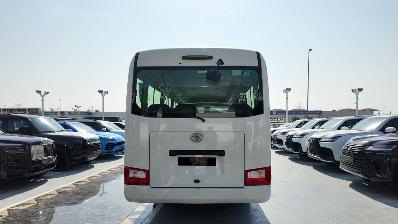 تويوتا كوستر 2026 Toyota Coaster High-Roof 23-Seaters 4.0L 4-Cyl Diesel M/T RWD