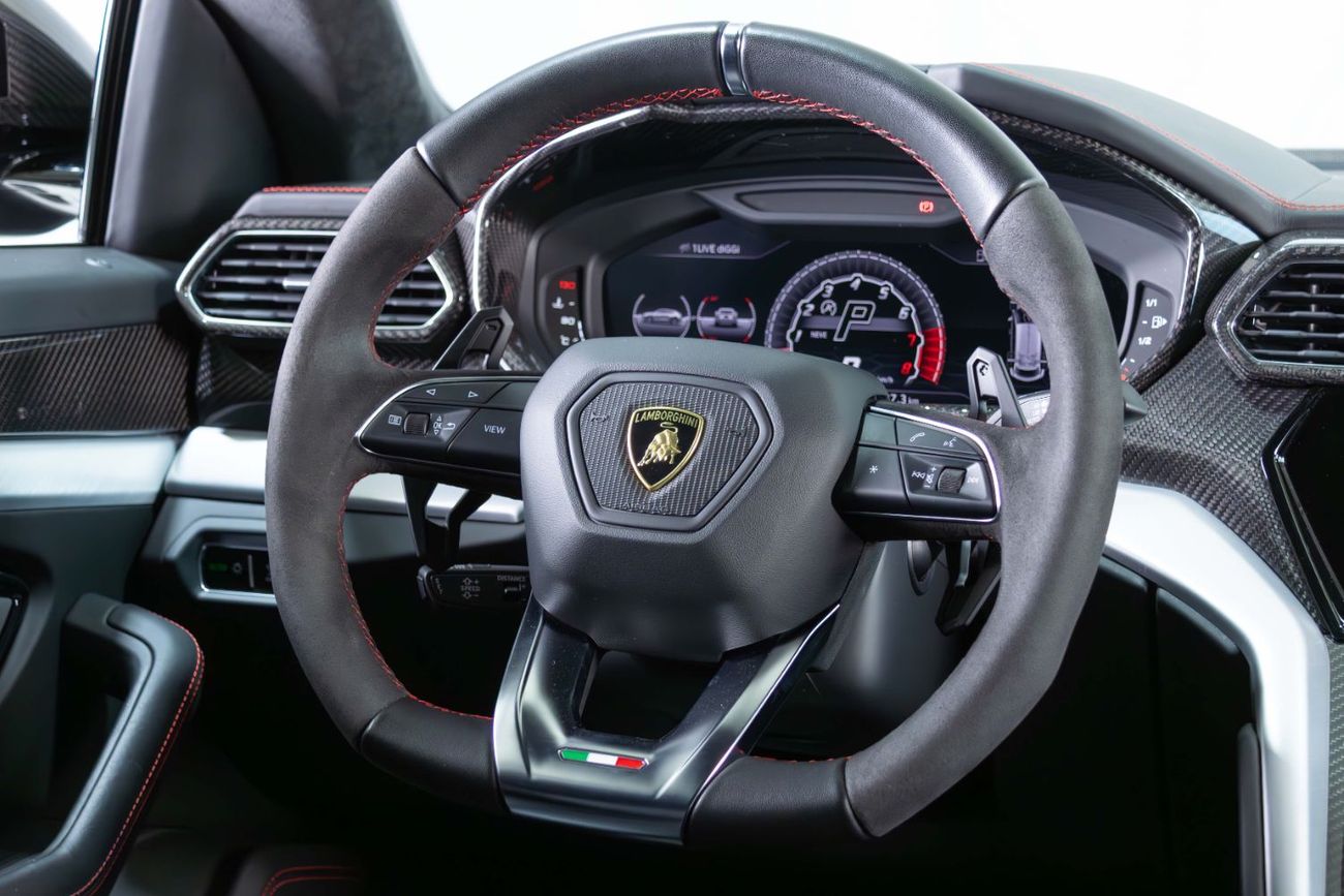 Lamborghini Urus STD 4.0T V8 Full Service History-Carbon Fiber Exterior And Interior Trim