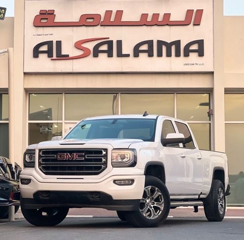 GMC Sierra 5.3L V8 SLT Crew Cab (AWD) American
