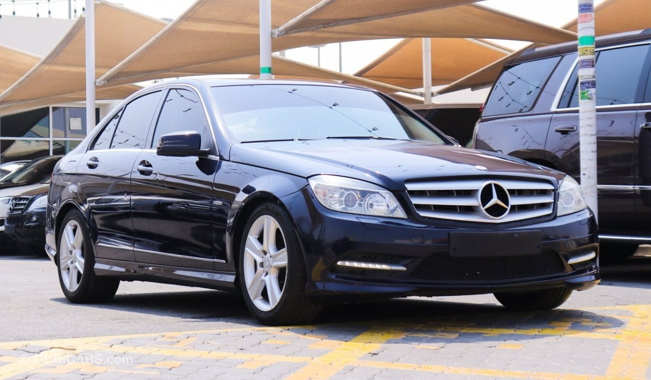 Mercedes-Benz C 300 امريكي