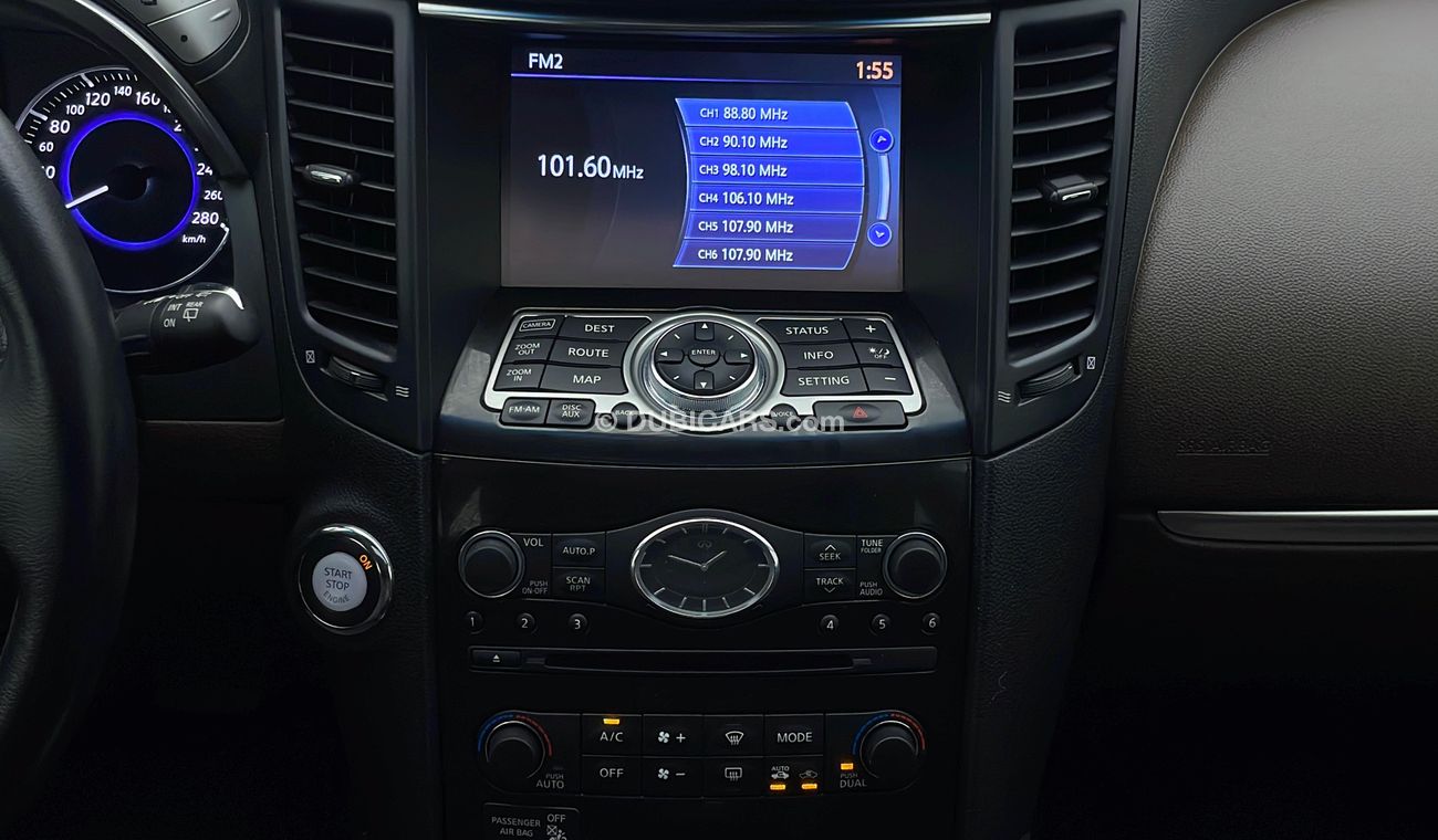 Infiniti QX70 LUXURY 3.7 | Under Warranty | Inspected on 150+ parameters