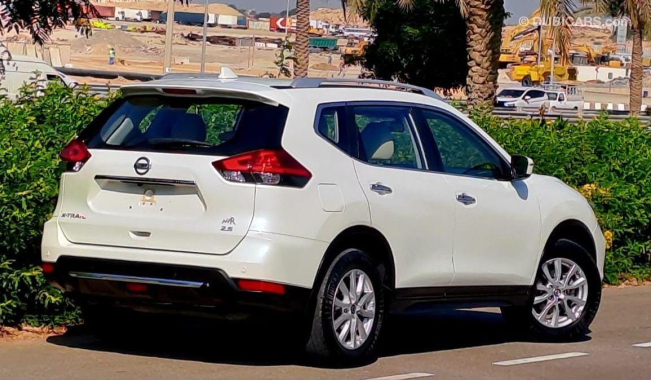 Nissan X-Trail SV 2020 2.5L 4X4 GCC (1140/-MONTHLY)