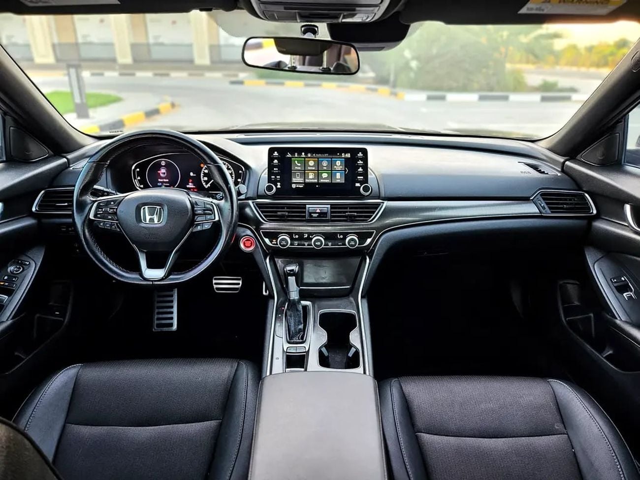 هوندا أكورد Sport US Specs - Low Mileage Pristine Condition Perfect Family Sedan