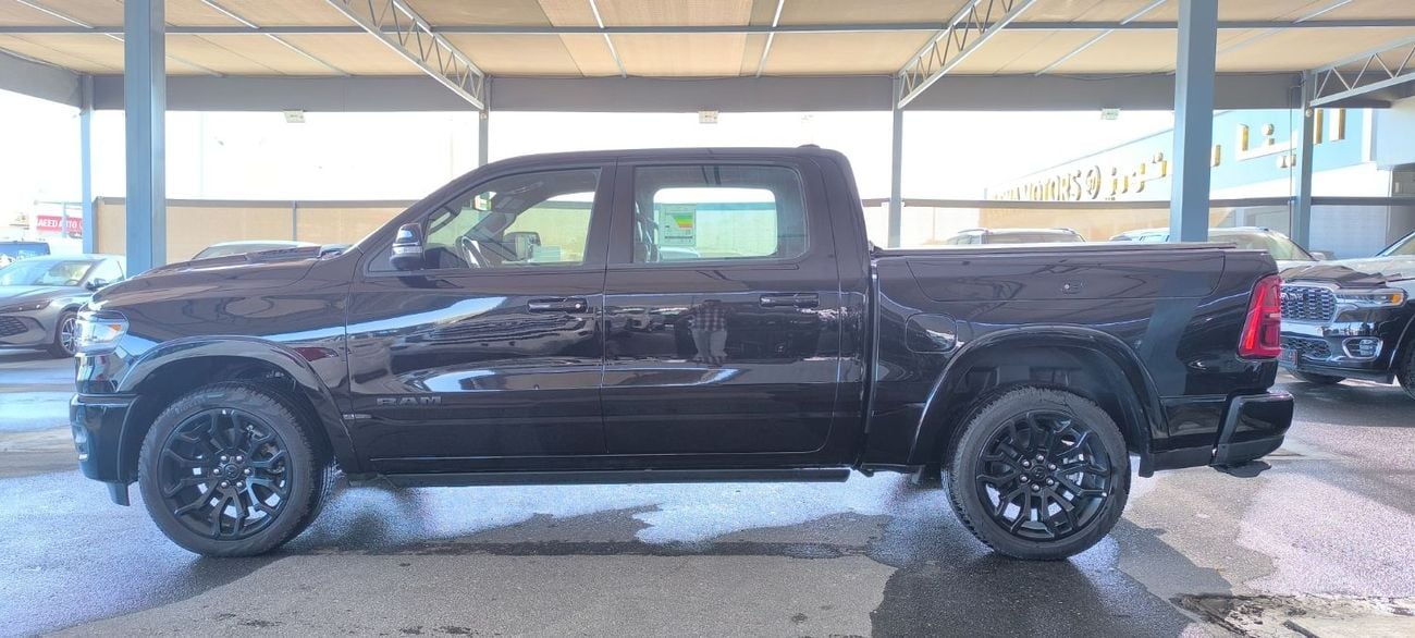 رام 1500 RAM 1500 LIMITED PICKUP TRUCK