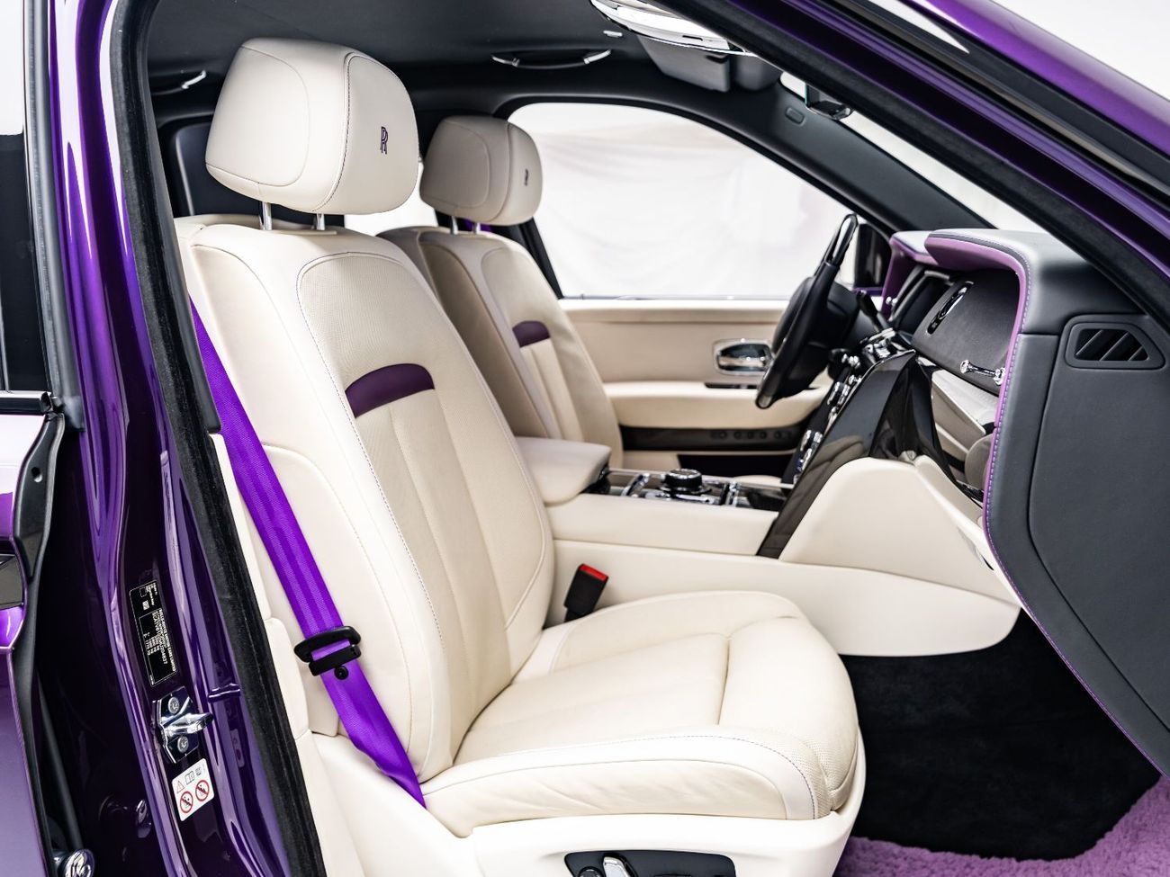 Rolls-Royce Cullinan 2021 Rolls Royce Cullinan Mansory Black Badge, 1 Year Warranty, Service History, Low KMs, European