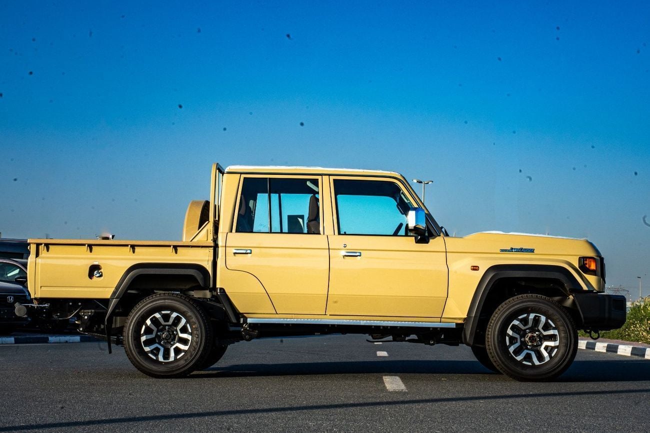Toyota Land Cruiser Pick Up  Toyota LC79  4.0l Double Cabin