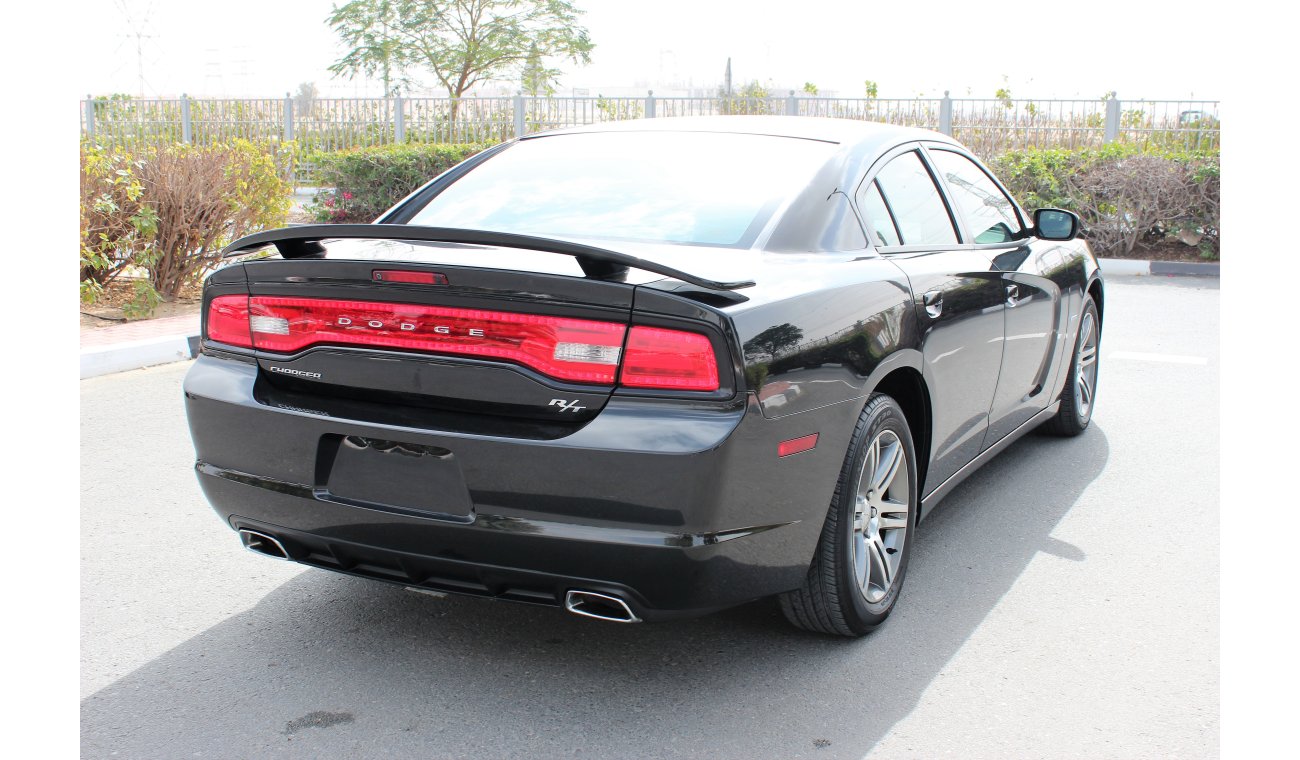 Dodge Charger 2013 R/T -5.7- GCC- FREE CONTRACT SERVICE UP TO 200K / al- futtaim - 100% FREE OF ACCIDENT