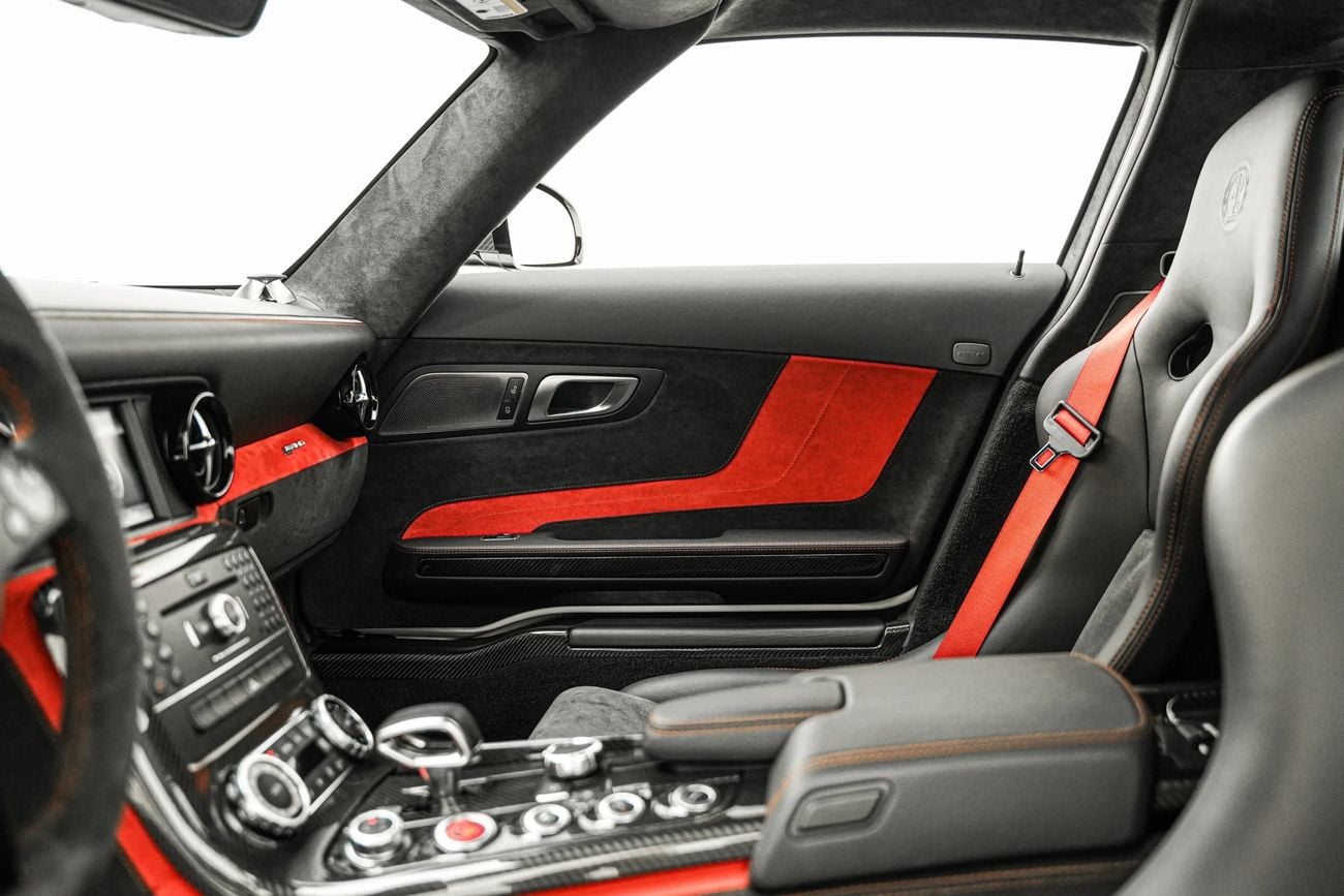 مرسيدس بنز SLS AMG