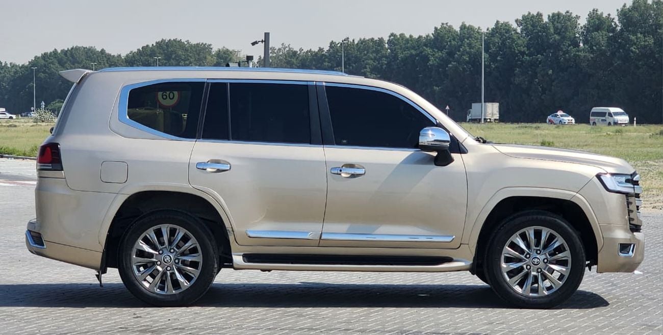 تويوتا لاند كروزر GXR V6 UPGRADE 2022