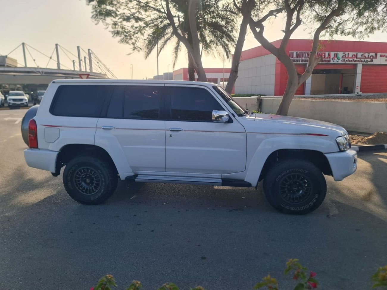 Nissan Patrol Safari Safari 4.8L M/T