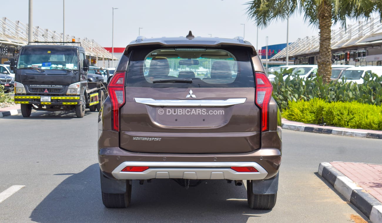 ميتسوبيشي مونتيرو Sport