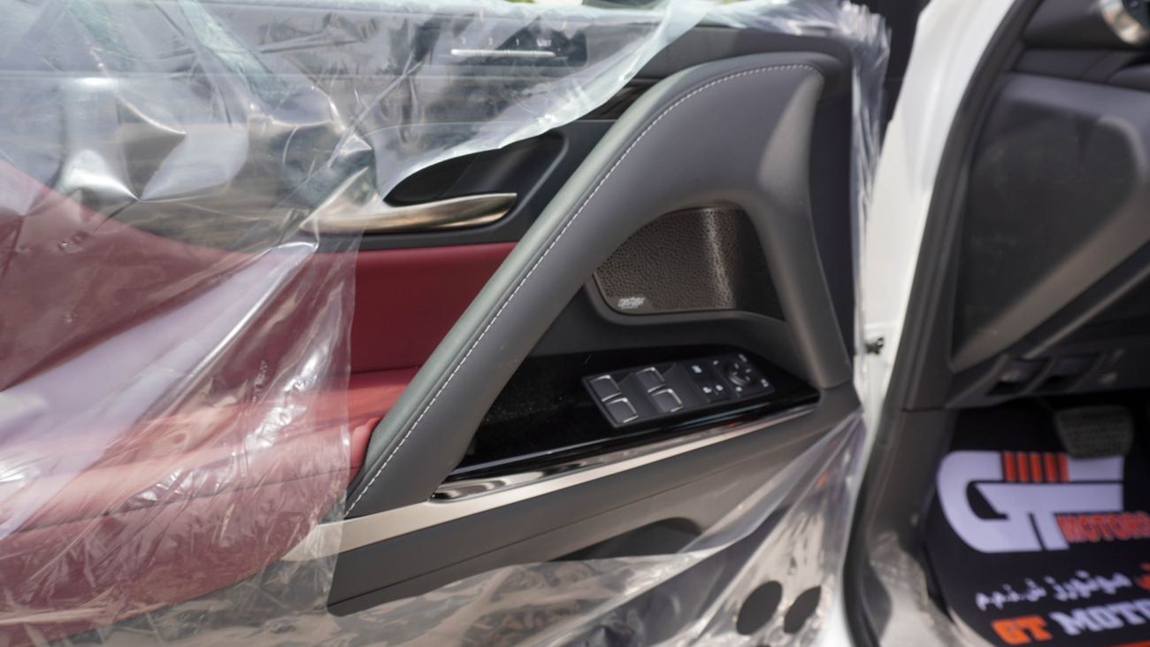 Lexus LX 600 3.5 L V6