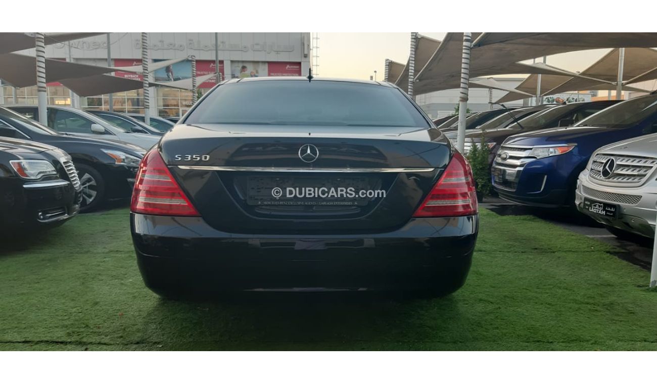 مرسيدس بنز S 350 خليجى - بانوراما - شاشة - كاميراخلفية - أبواب شفط - مرايا كهربائية - رنجات - حساسات - أنوار ضباب