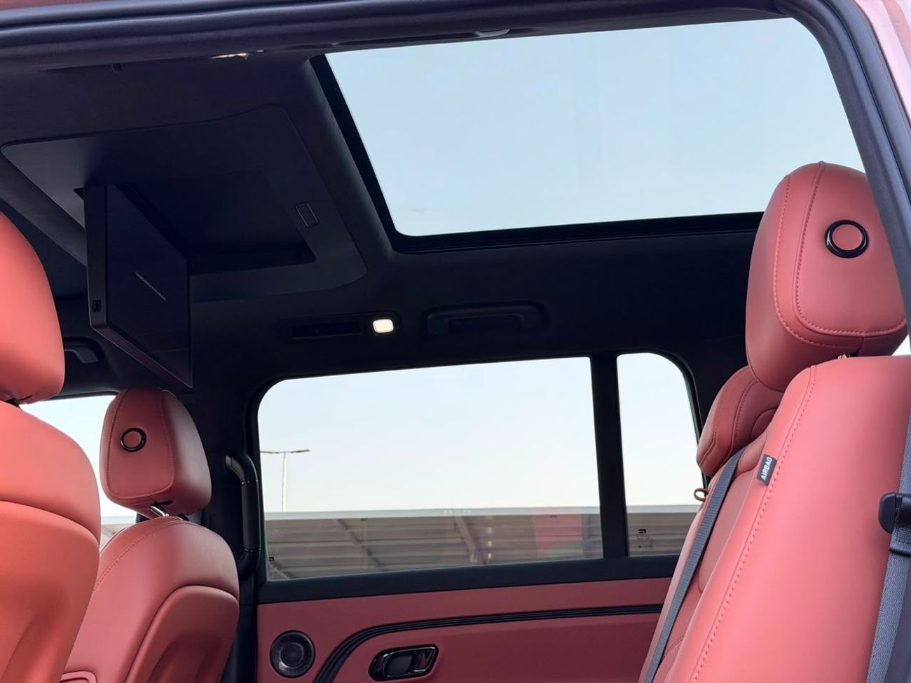 روكس أداماس 1.5L Turbocharged AWD Luxury VIP | 6-Seats | 2026 | COUCH