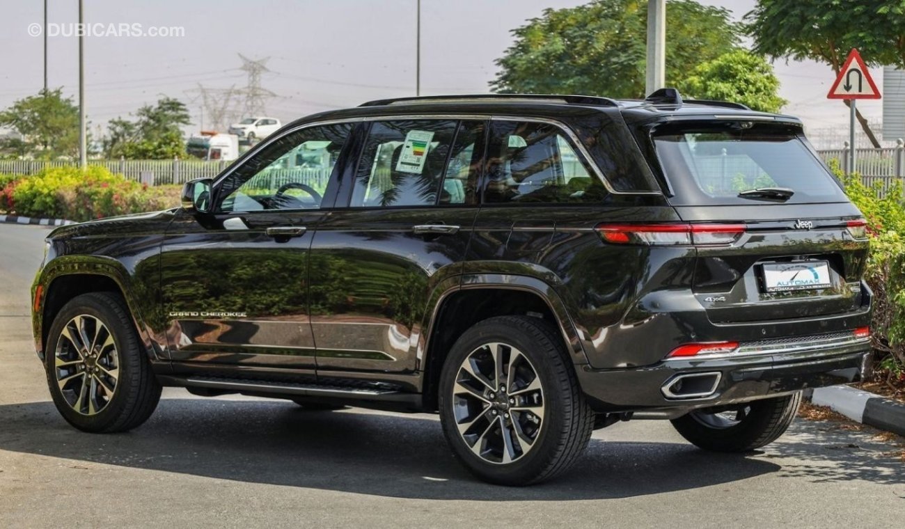 Jeep Grand Cherokee Overland Luxury 3.6L V6 4X4 , Night Vision , 2023 GCC , 0Km , (ONLY FOR EXPORT)