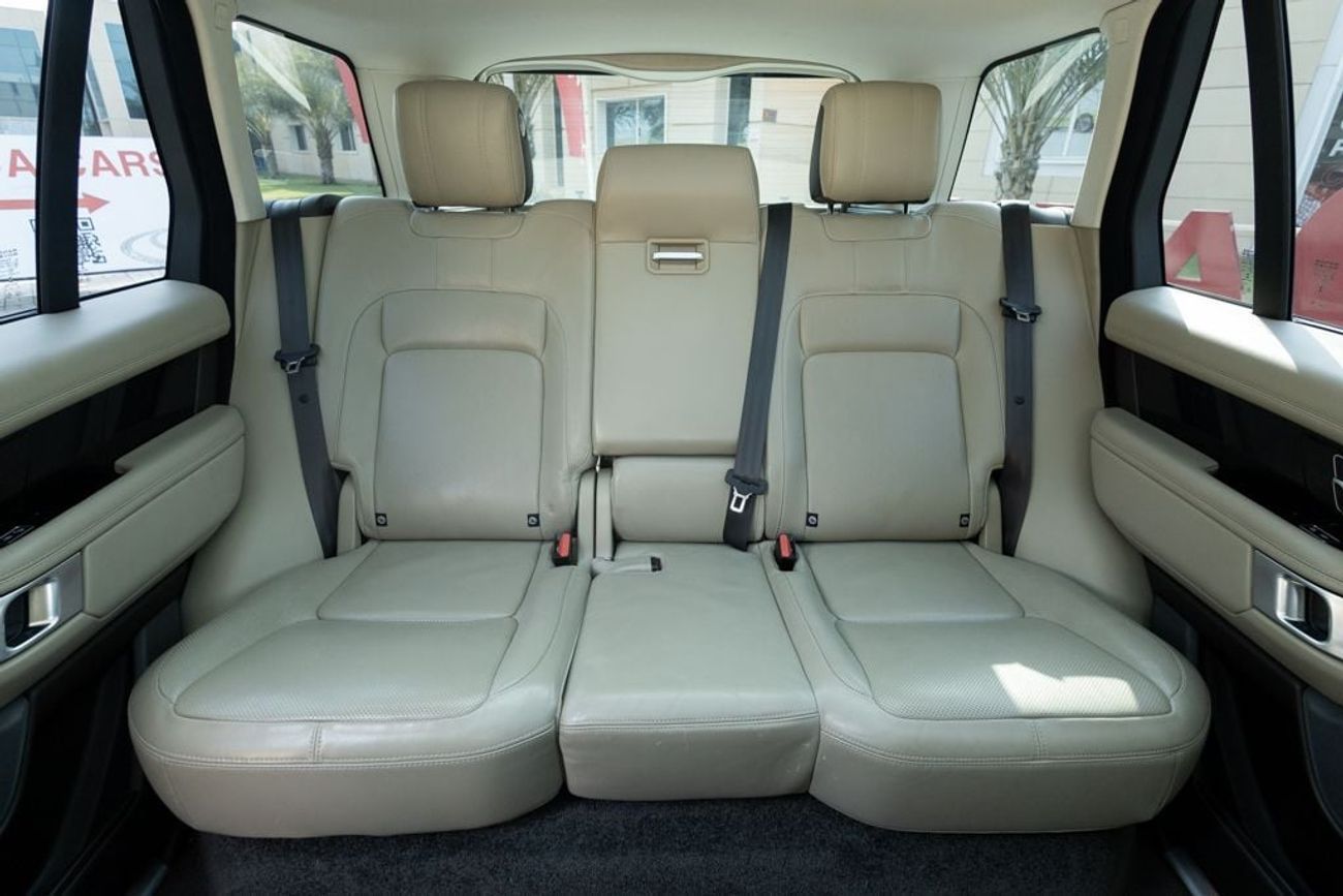 Land Rover Range Rover Vogue SE 5.0L Vogue SE 3.0L