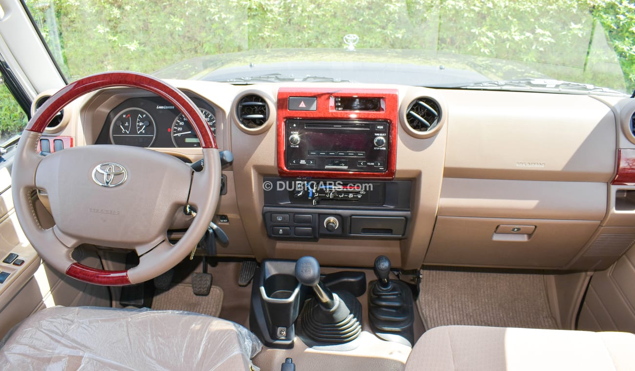 Toyota Land Cruiser 70 4.0 L V6