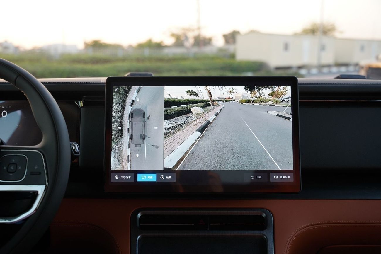 ROX 01 2025 ROX 01 VIP  Hybrid SUV 6Seaters with 2 keys AWD 0Km