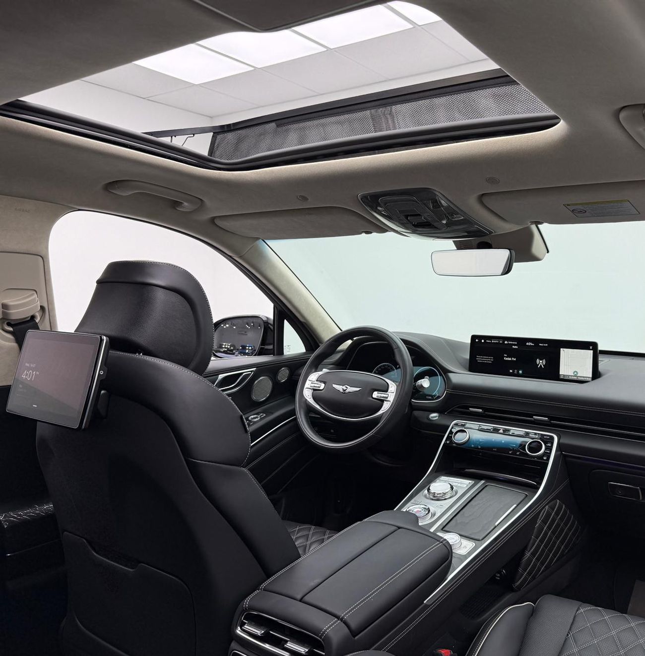 جينيسس G80 Royal 3.5L AWD 2023 Genesis GV80 Royal 3.5T ,Genesis Warranty+Service Contract+Full Service History 