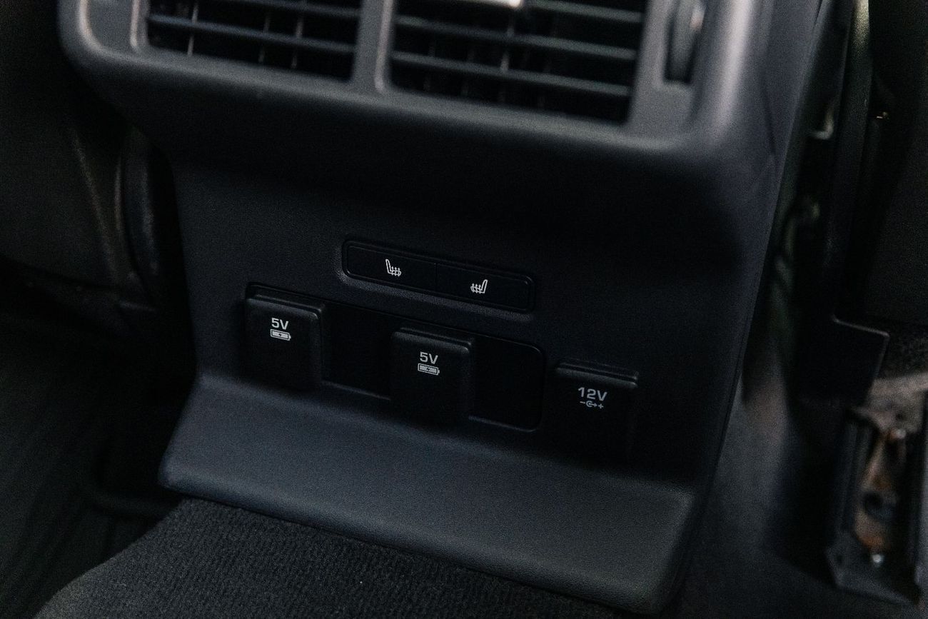 لاند روفر رينج روفر فيلار P380 3.0L (376 HP)