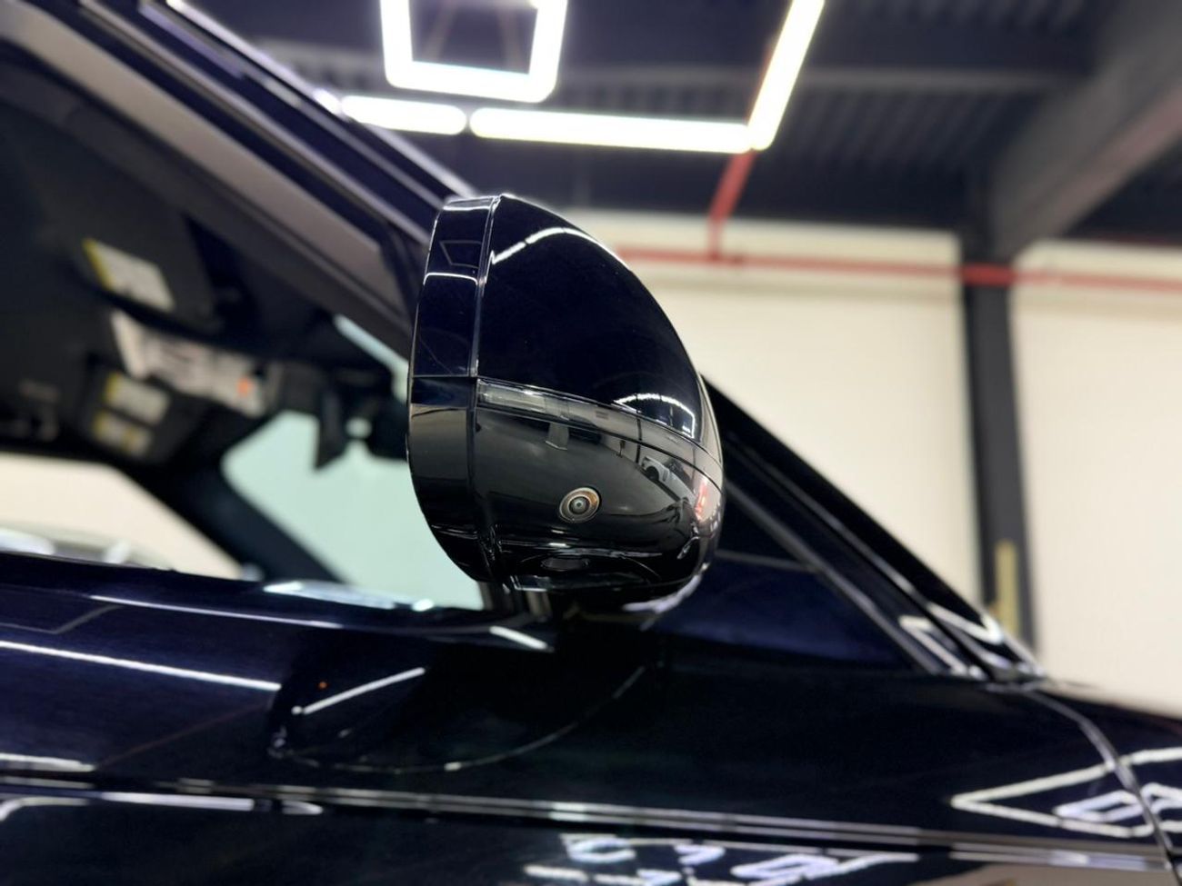 لاند روفر رينج روفر سبورت P400 DYNAMIC HSE 2024