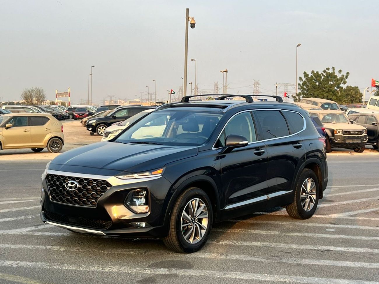 Hyundai Santa Fe 2020 Hyundai Santafe Limited  Panoramic View  - 360* 5 CAM- 2.4L V4 - AWD 4x4 -With Radar & Sensor -