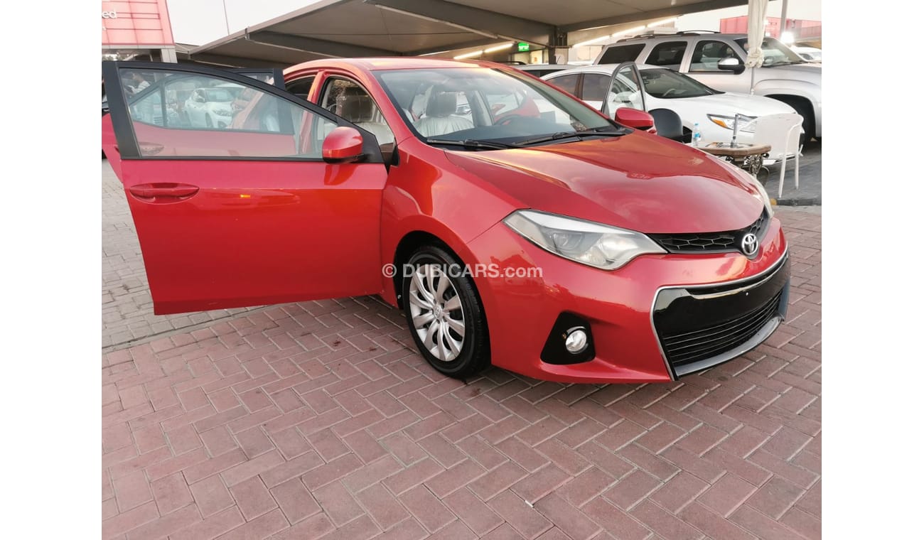 تويوتا كورولا SE تويوتا كورولا موديل 2015 وارد أمريكي بحاله ممتازة