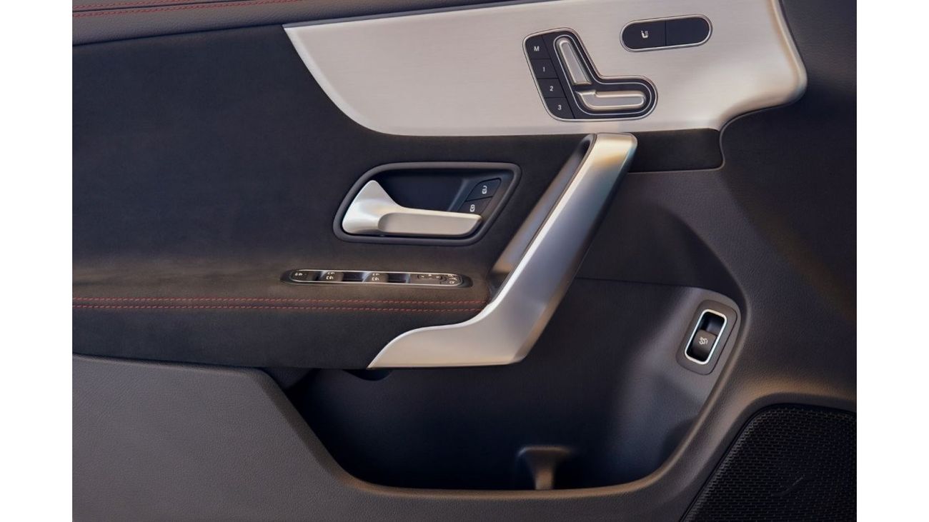 Mercedes-Benz CLA 250 Mercedes-Benz CLA250 2021 GCC under Agency Warranty with Flexible Down-Payment/ Flood Free.