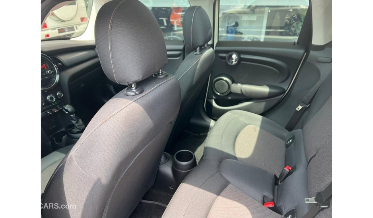 ميني كوبر MINI COOPER 2017 ORIGINAL PAINT PERFECT CONDITION LOW MILEAGE