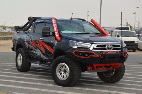 تويوتا هيلوكس Double Cabin  Right Hand Drive  Year: *2022*