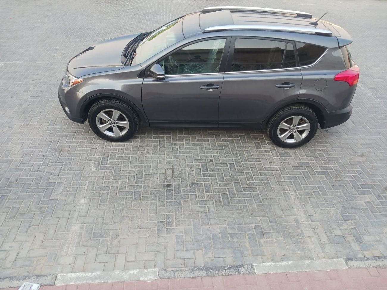 Toyota RAV4 Toyota Rav4 2015 XLE 4x4