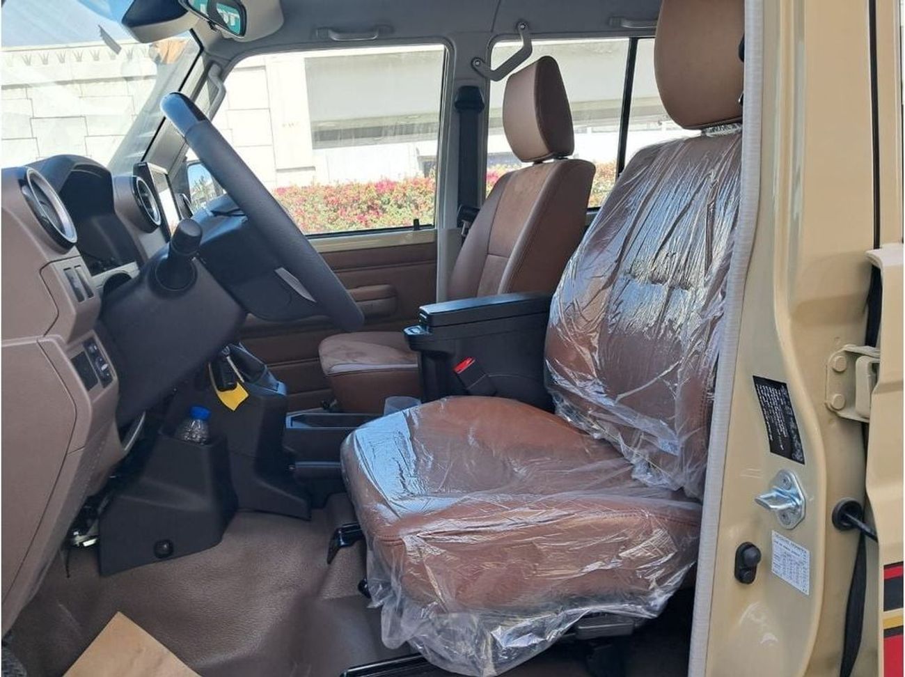 تويوتا لاند كروزر بيك آب LC79 DC 4.0L LX Z AT