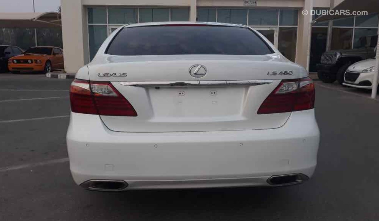 Lexus LS460