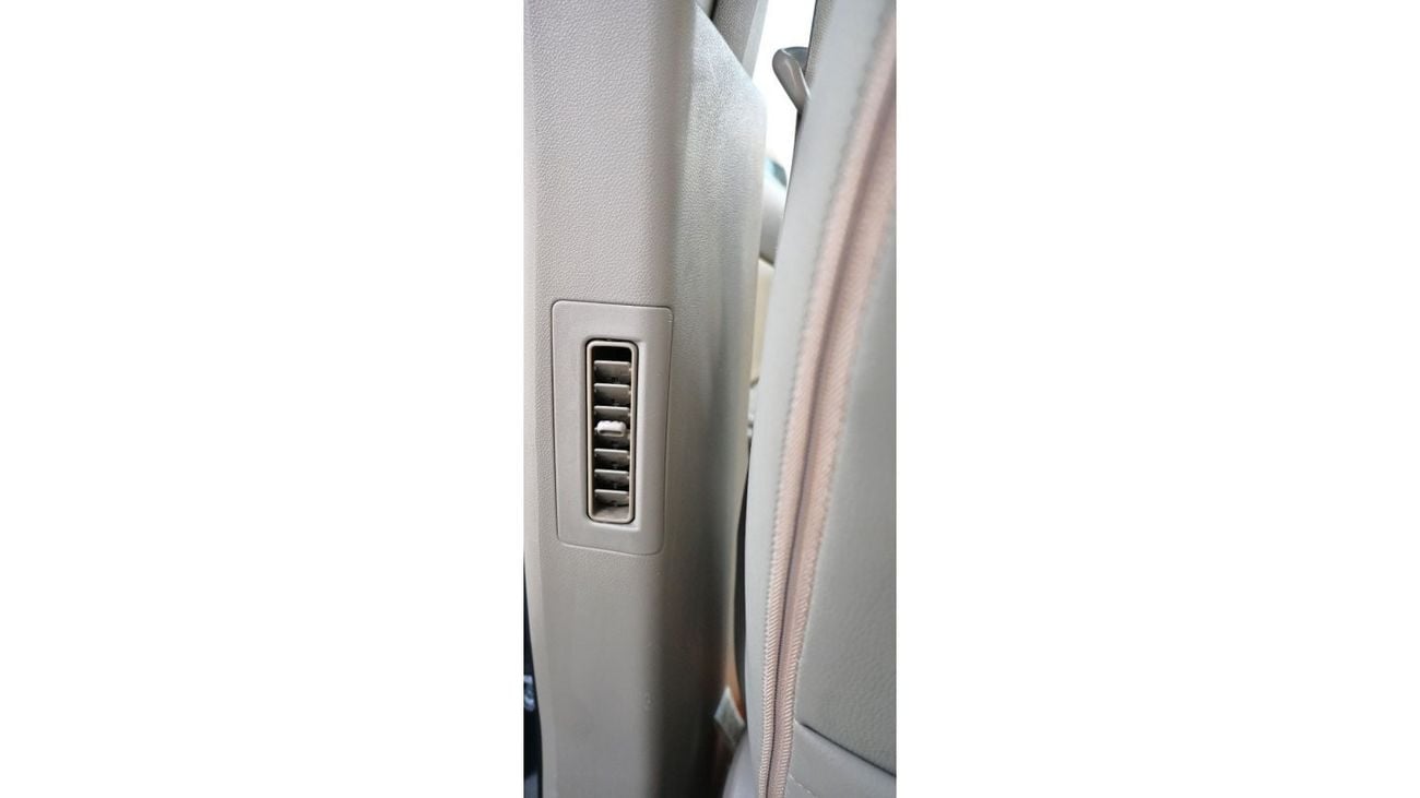 Renault Koleos Renault Koleos 2011 GCC in excellent condition, inside and out