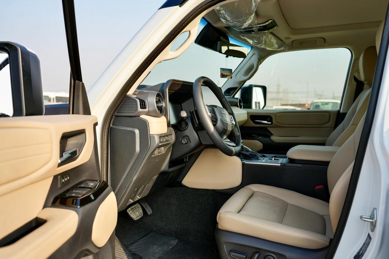 تويوتا برادو TOYOTA LAND CRUISER PRDO VXL  2.4L PETROL TURBO  MODEL 2025