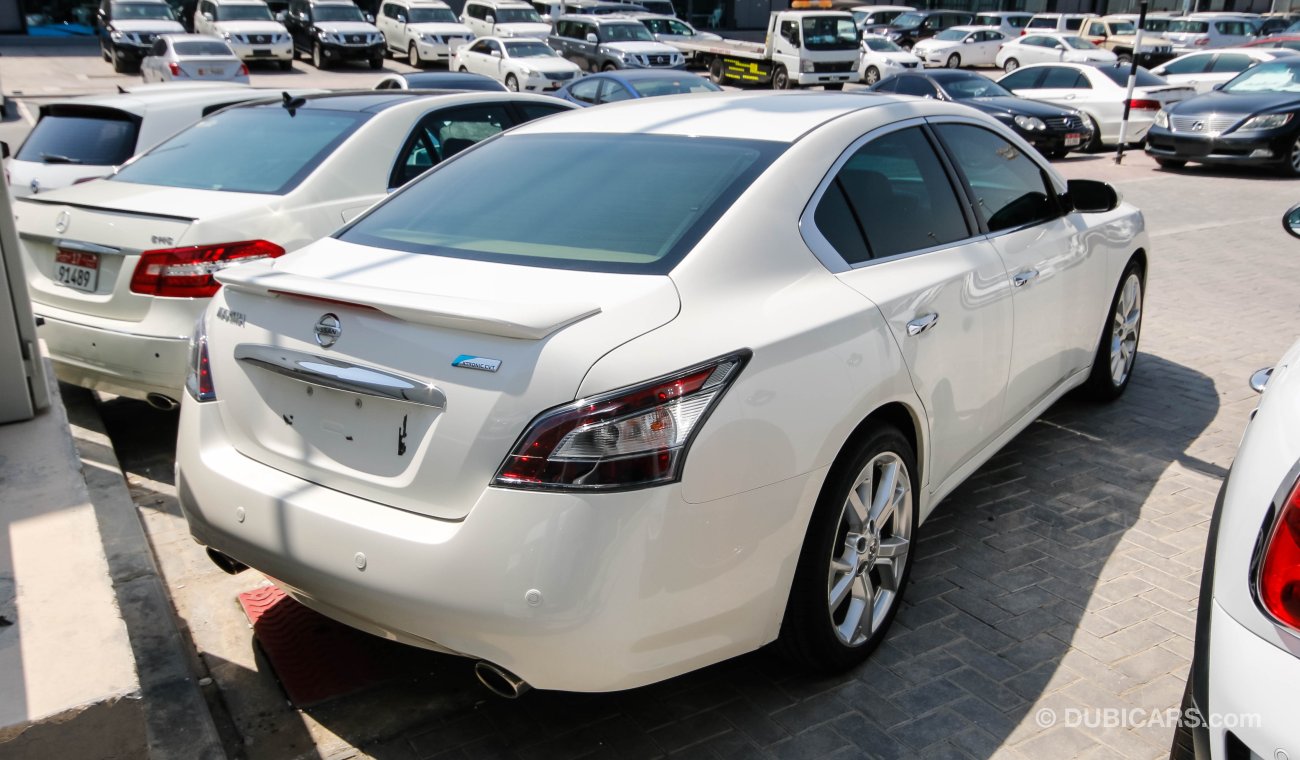 Nissan Maxima XTRONIC CVT