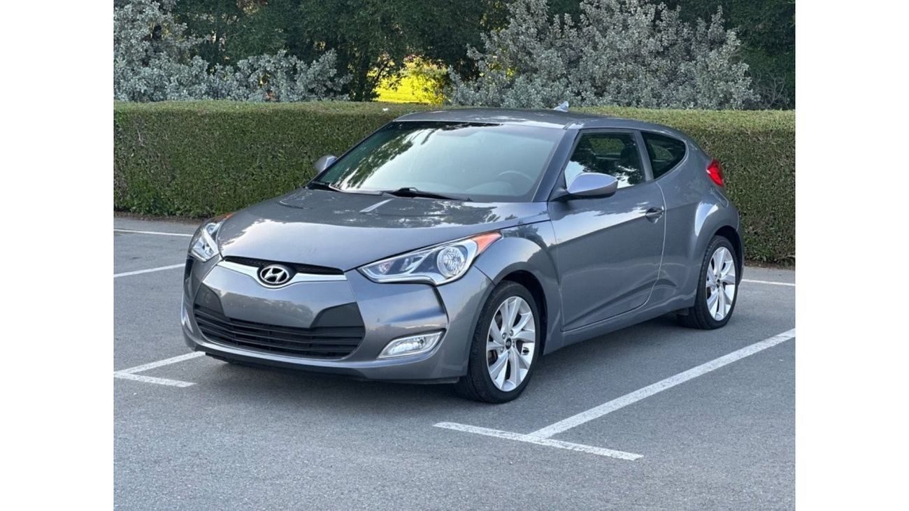 Hyundai Veloster Sport MODEL 2017 CAR PERFECT CONDITION INSIDE AND OUTSIDE