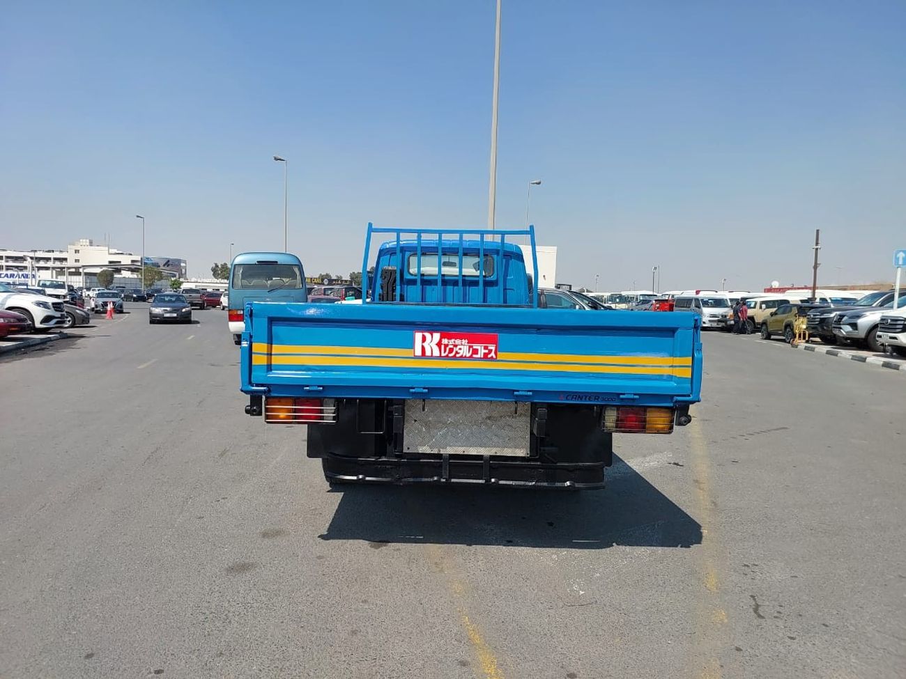 ميتسوبيشي فوسو كانتير MITSUBISHI CANTER TRUCK RHD 1997  MODEL 4.5 L DIESEL MANUAL(PM23164)