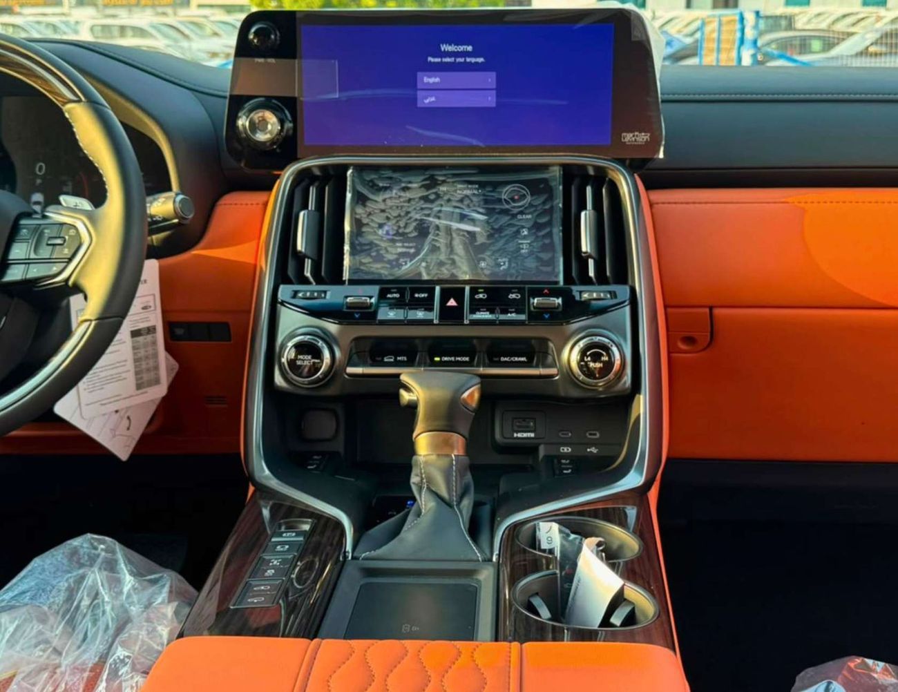 لكزس LX 600 VIP 3.5L PETROL || RADAR | 360*CAMERA | LEATHER WITH PWR SEATS | SUNROOF | REAR ENTERTAINMENT SCREEN