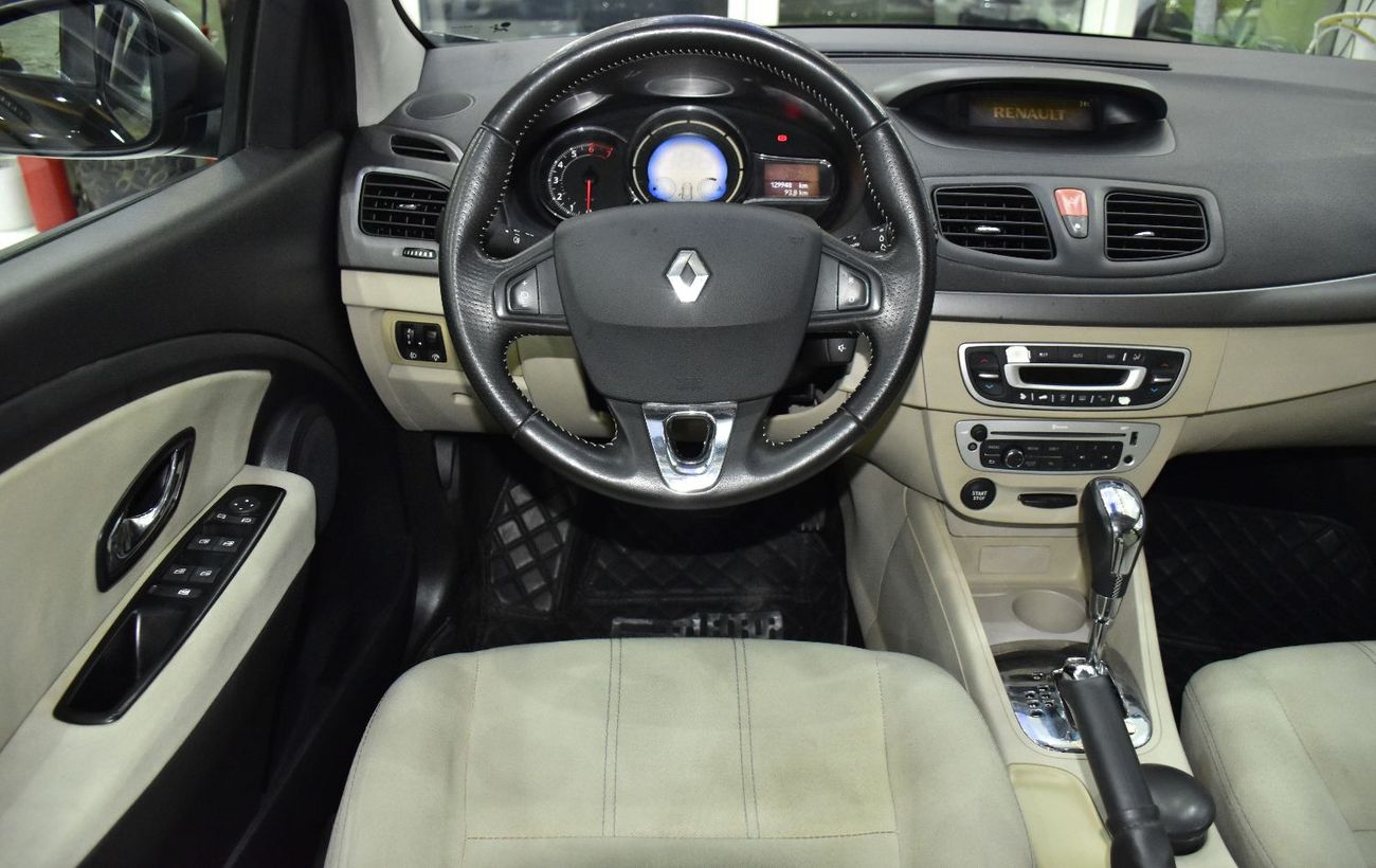 رينو ميجان EXCELLENT DEAL for our Renault Megane ( 2015 Model ) in Black Color GCC Specs