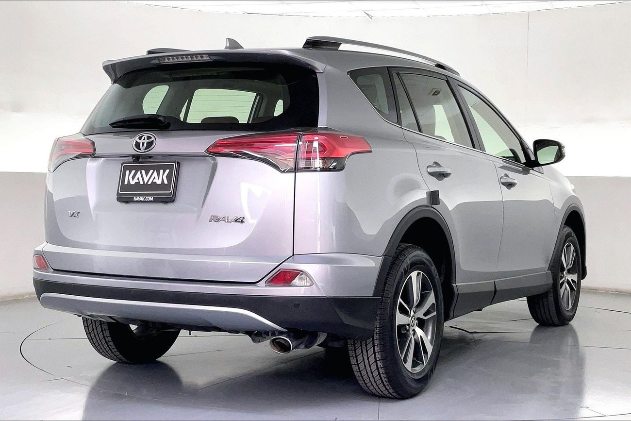 بورش ماكان Standard+ | ضمان مجاني لمدة عام | 0 دفعة أولى