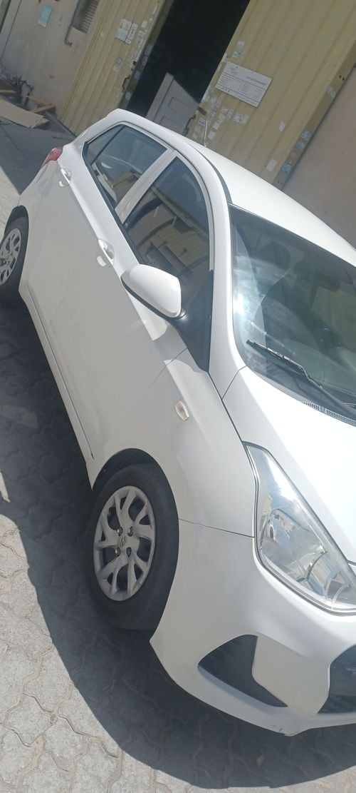 هيونداي i10 1.2