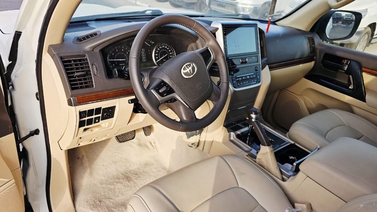 Toyota Land Cruiser TOYOTA LAND CRUISER GXR V6