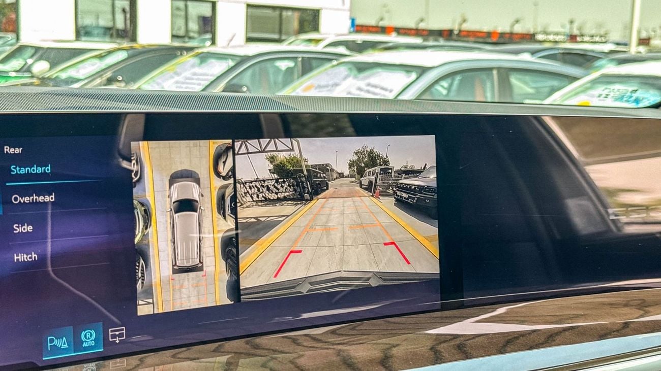 كاديلاك إسكالاد Sport Platinum Executive 6.2L V8 4WD 2026 Brand New American Specs