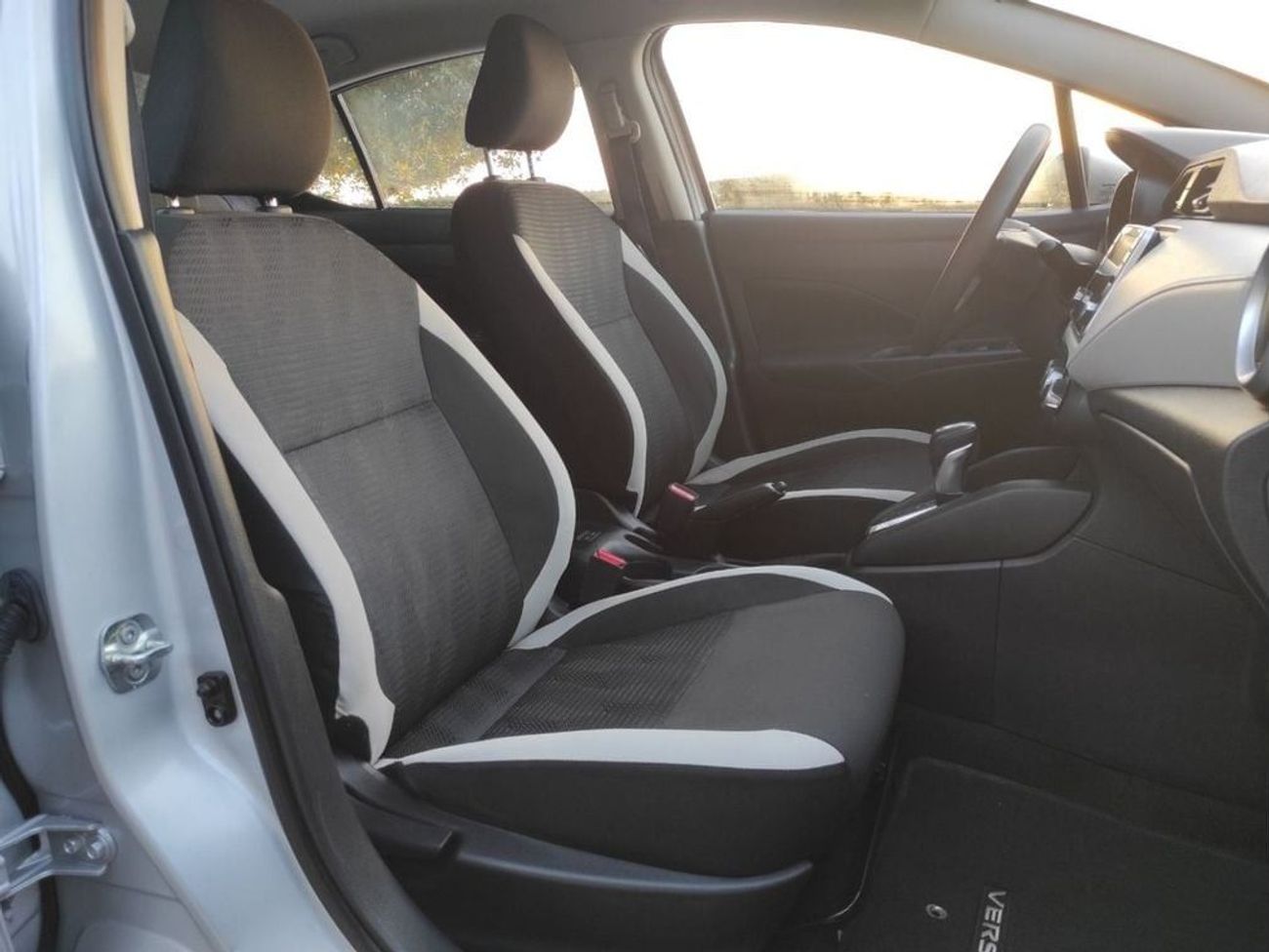 Nissan Versa Nissan Versa 2021 1.6 usa full automatic